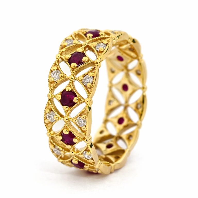 18kt Gold Ring 3.82g with 0.33ct Diamond and 0.38ct Ruby thumbnail 2