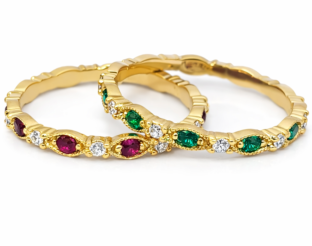 18kt Gold Ring with 0.14ct Diamond