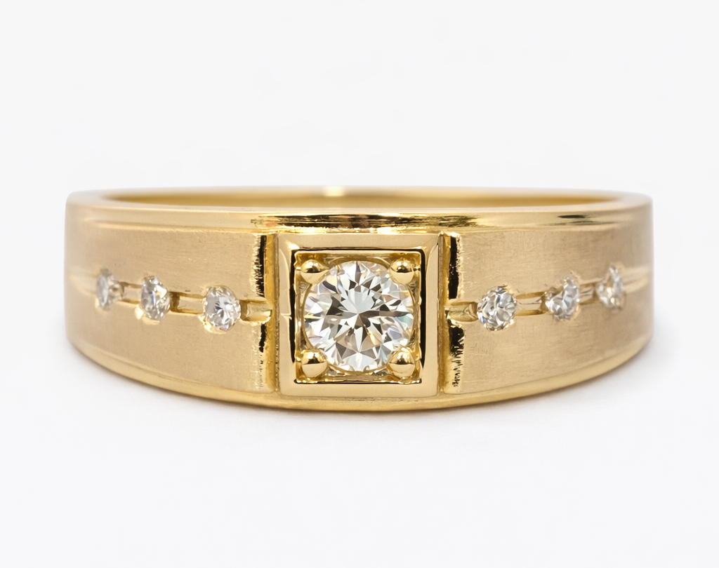 18kt Men’s Ring with 0.24ct Natural Diamond
