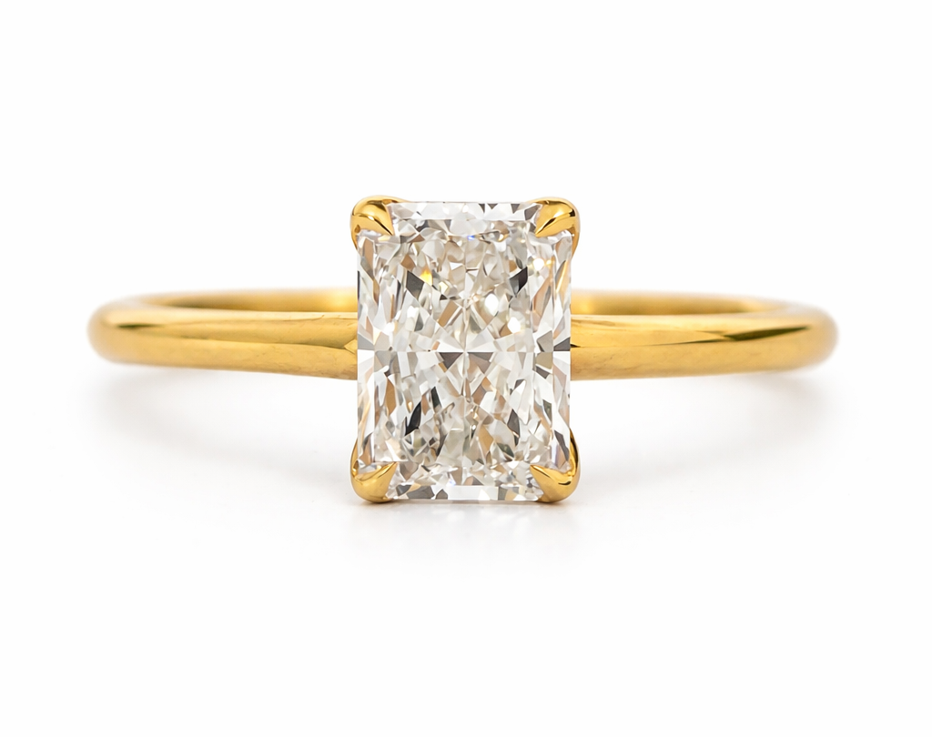 18kt Yellow Gold Ring 3.04g with 1.51ct Radiant Lab Diamond D VS1