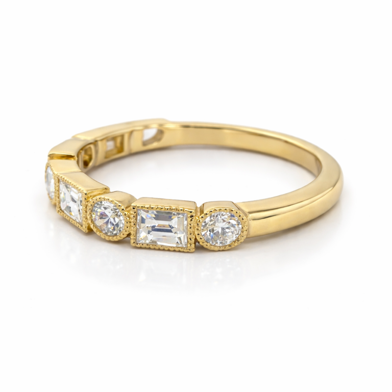 18kt Gold Ring with 0.71ct Natural Diamond thumbnail 2
