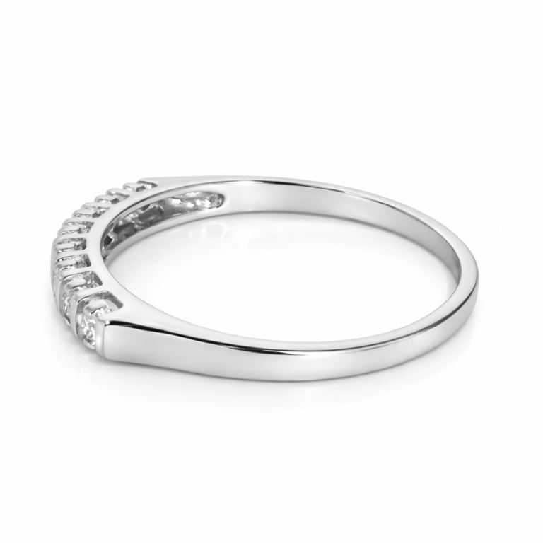 18kt White Gold Ring with 0.2ct Natural Diamond thumbnail 3
