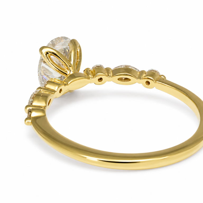 Serena Diamond 18K thumbnail 2