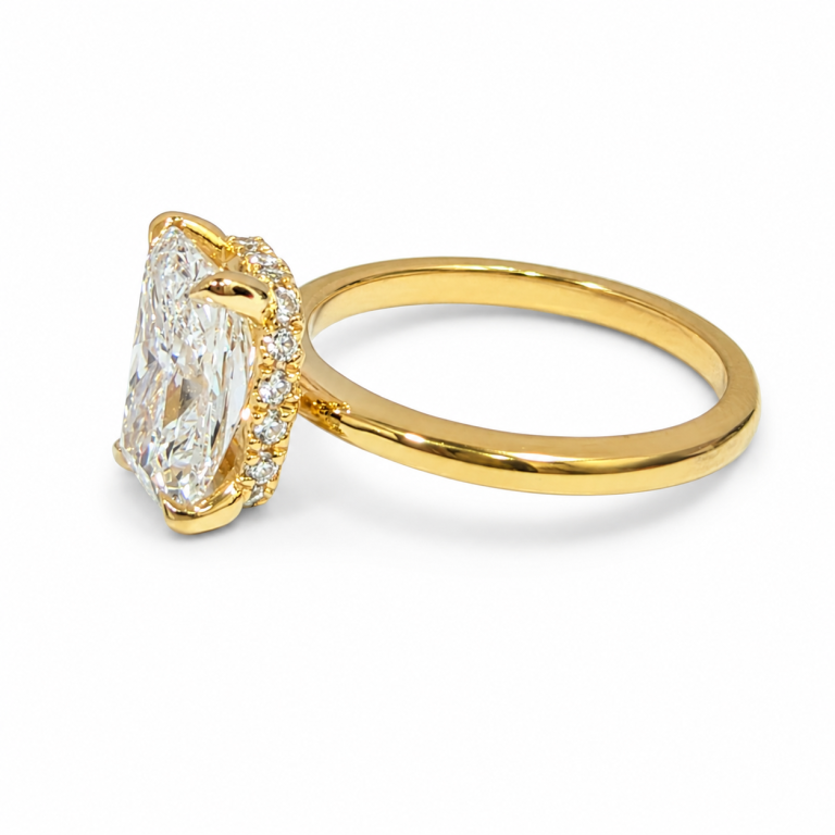 Radiant Essence 18kt diamond 2.17ct thumbnail 3